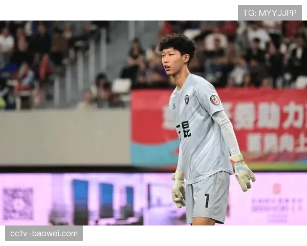 【2026年4月中超联赛·人物·特写特写：门将的视角——越来越多守门员在转换中承担出球首发起点